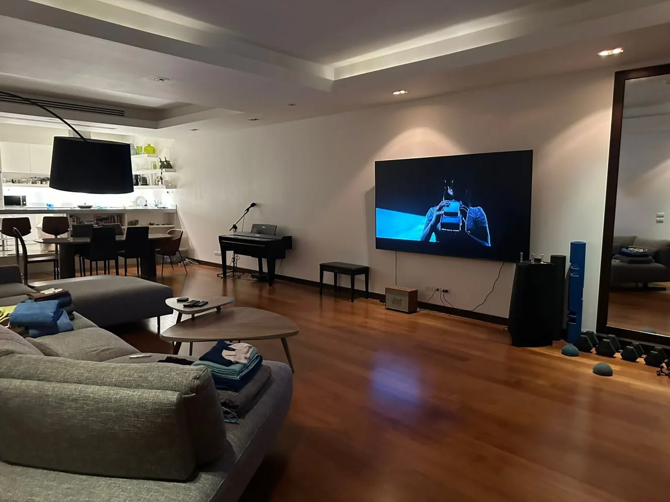 Property image - full photo 14