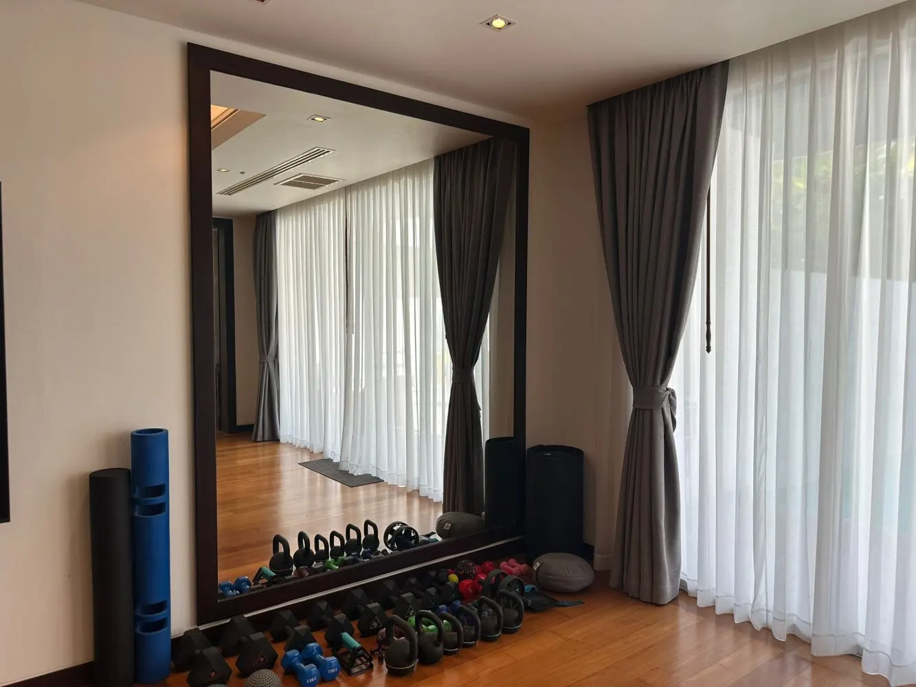 Property image - full photo 38