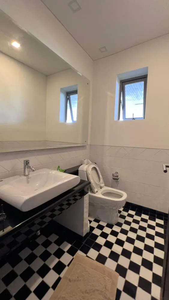 Property image - full photo 27