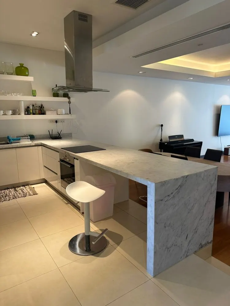 Property image - full photo 32