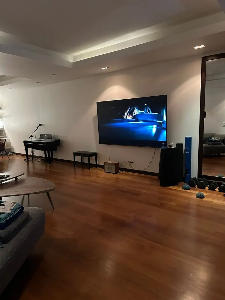 Property image - full photo 9