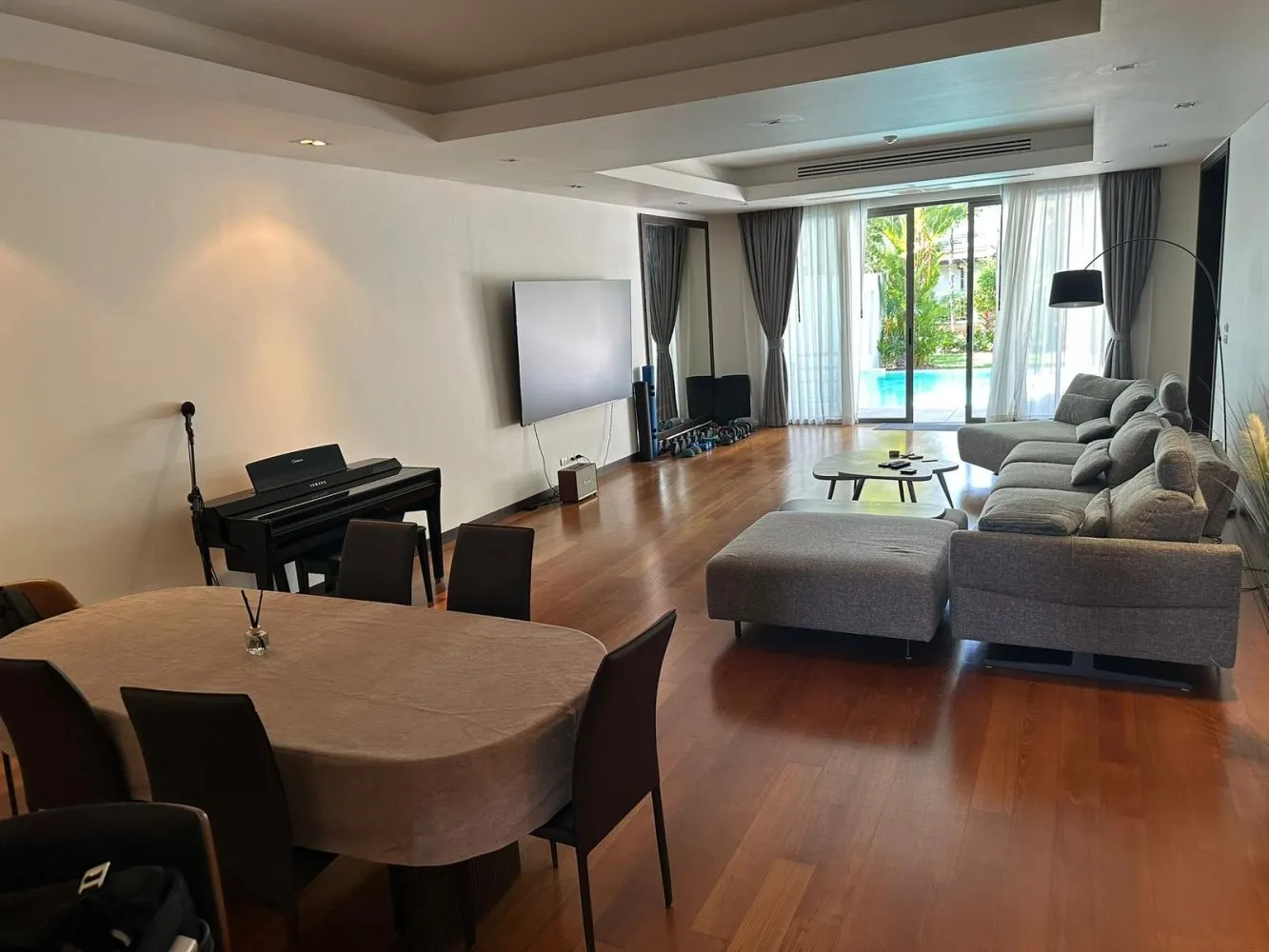 Property image - full photo 34