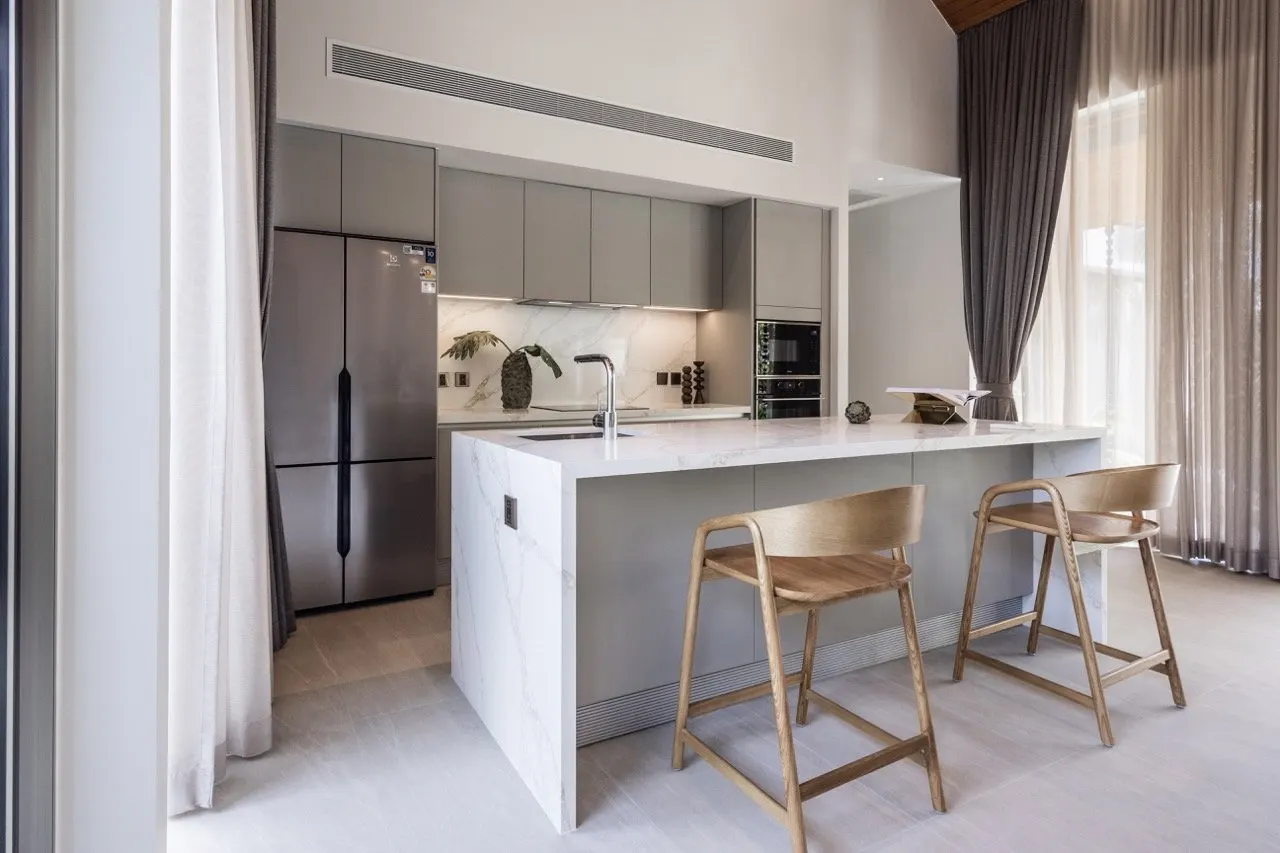 Property image - full photo 7
