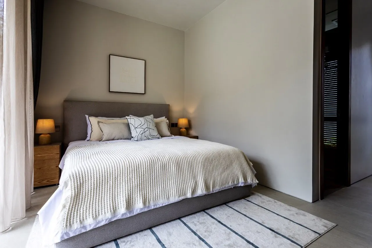 Property image - full photo 23