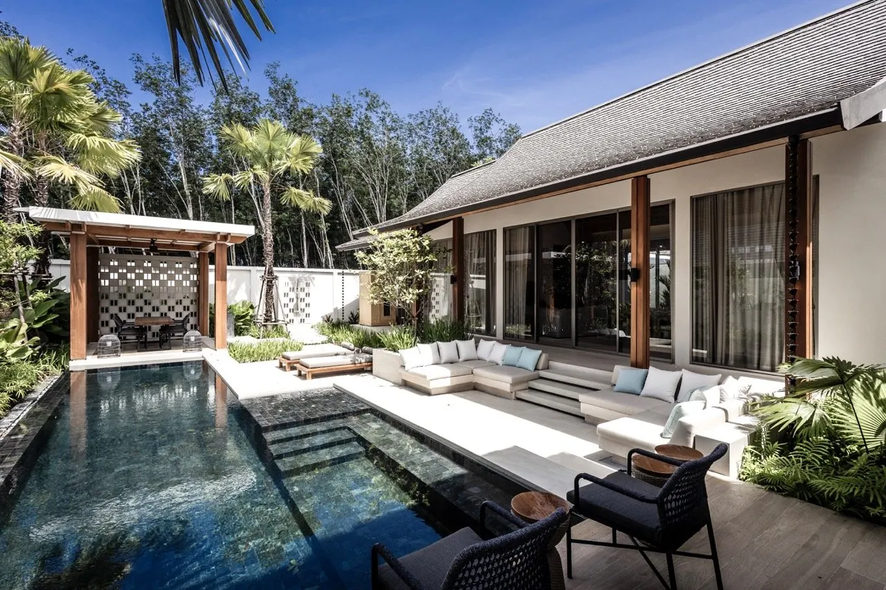 Property image - full photo 11