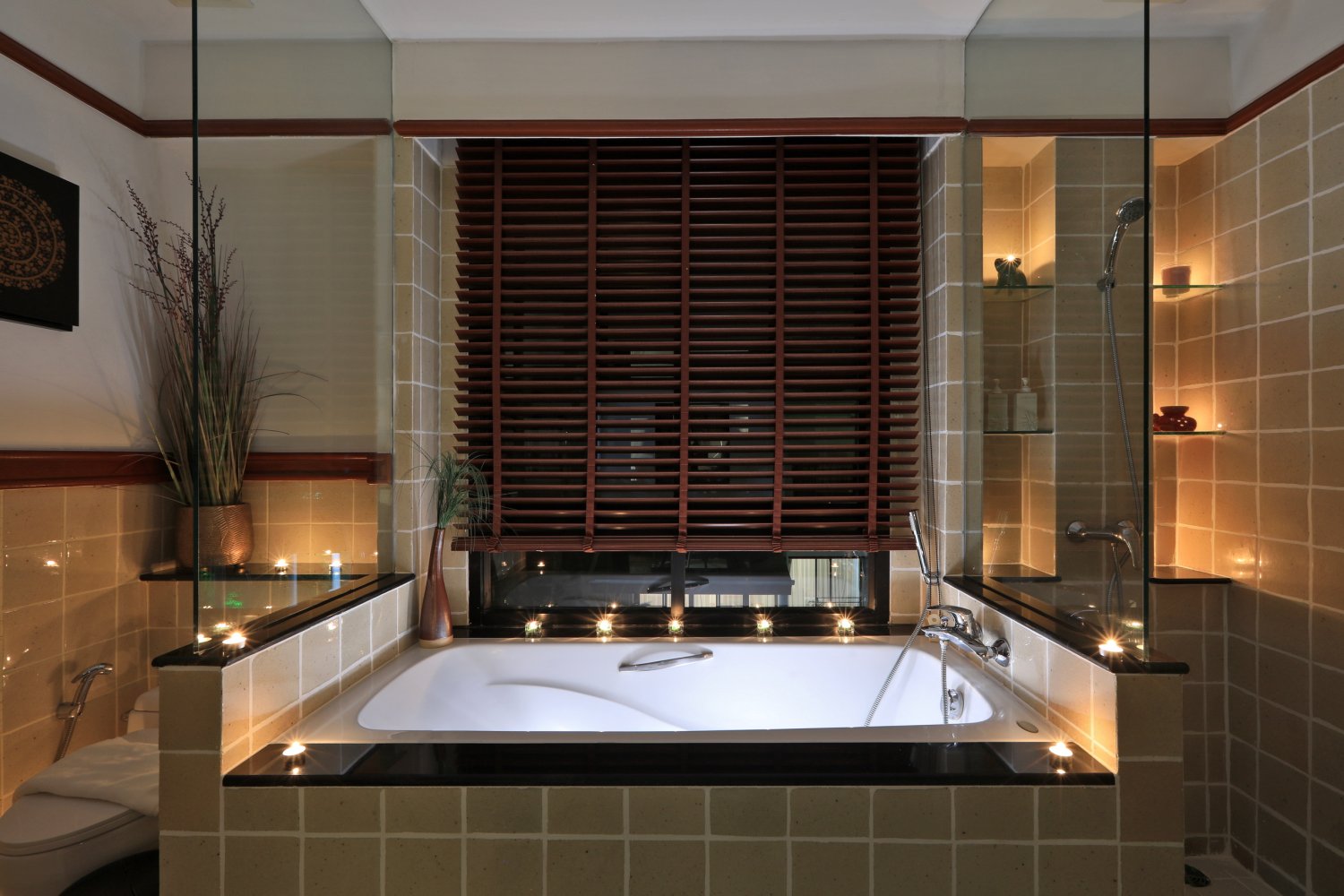Property image - full photo 25