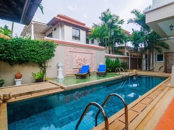 Property image - full photo 1