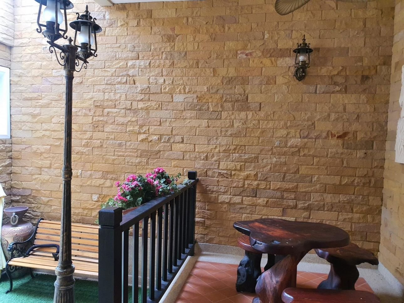 Property image - full photo 37
