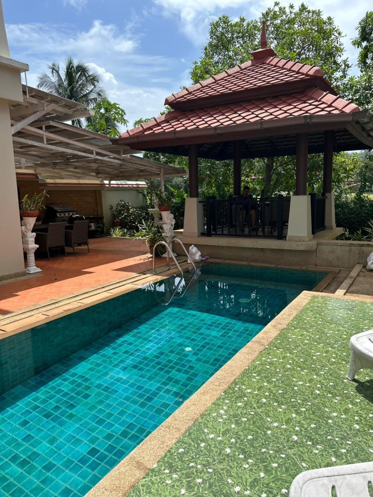 Property image - full photo 13