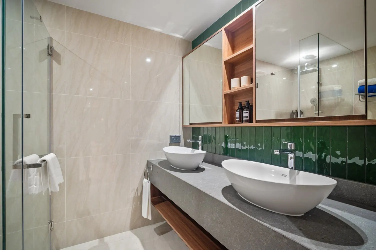 Property image - full photo 19