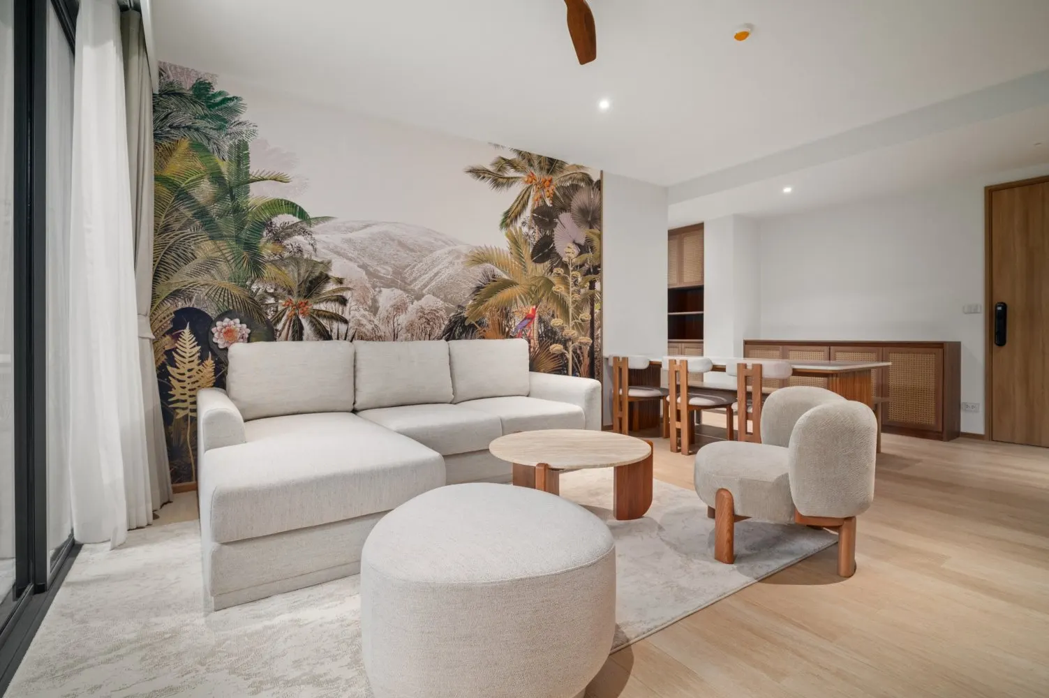 Property image - full photo 1