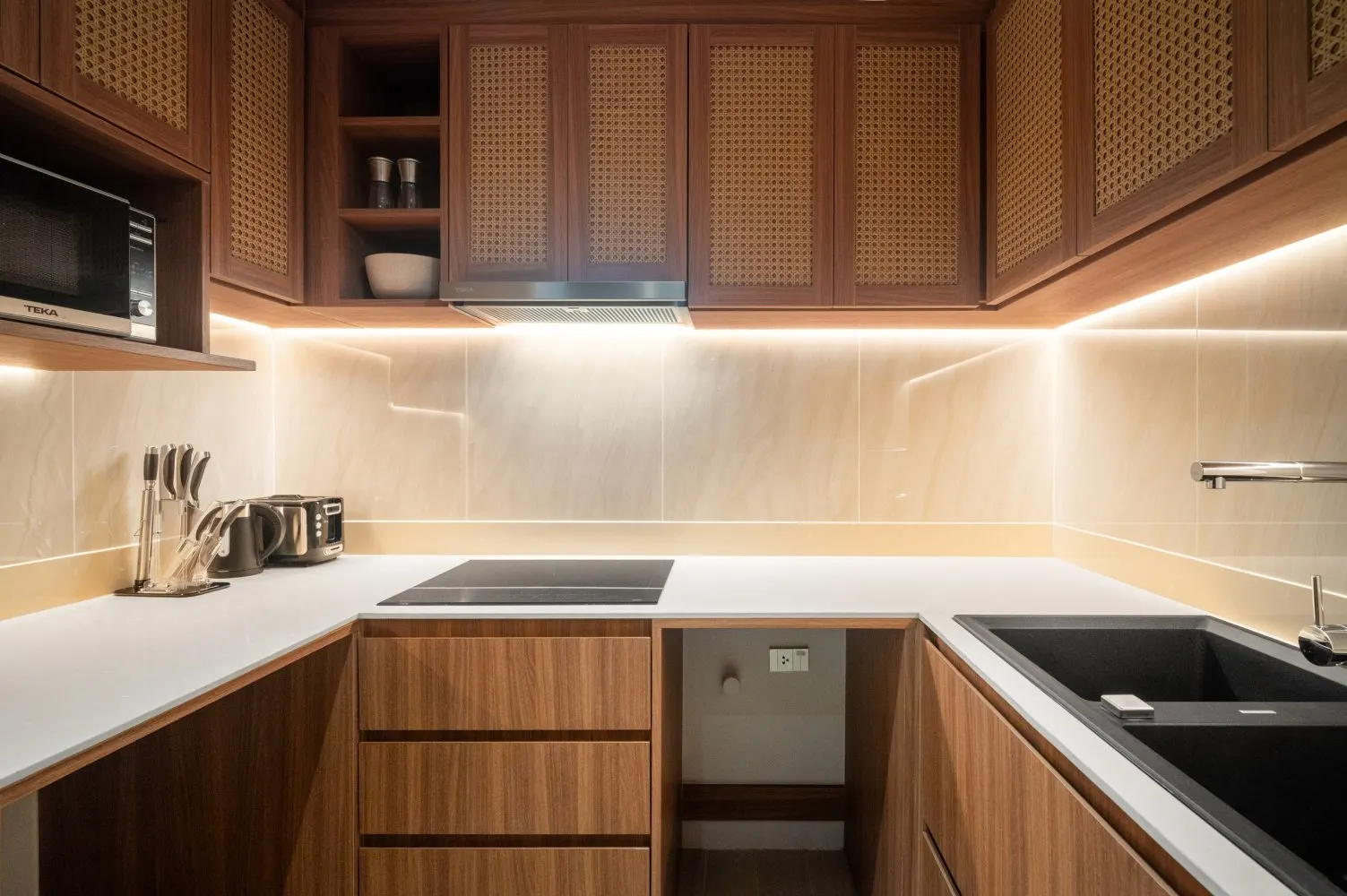 Property image - full photo 5