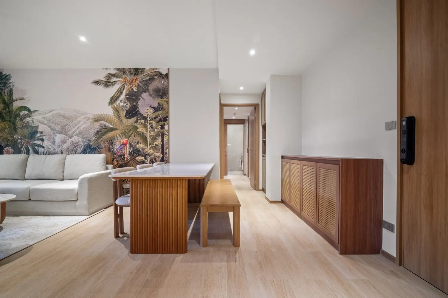Property image - full photo 4