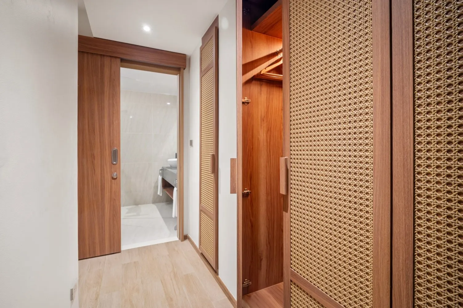 Property image - full photo 18