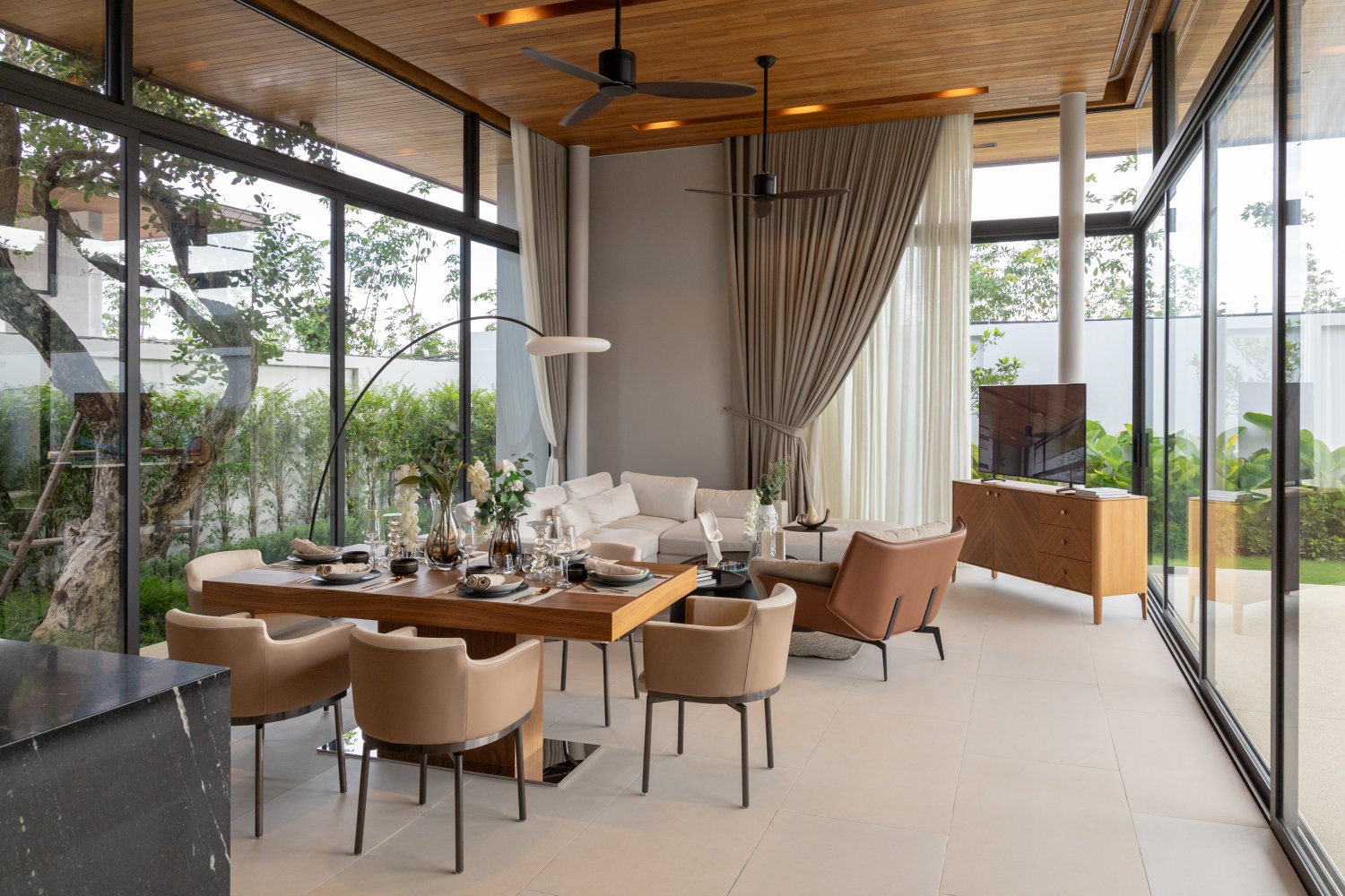 Property image - full photo 7