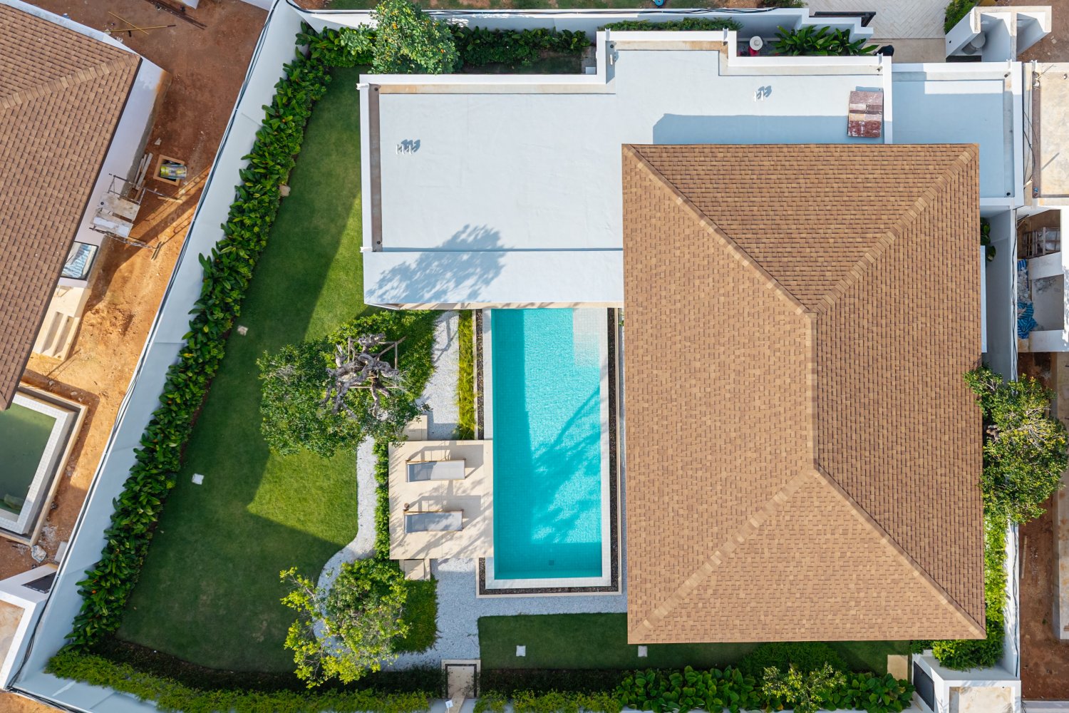 Property image - full photo 9