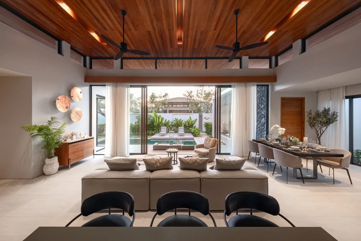 Property image - full photo 6
