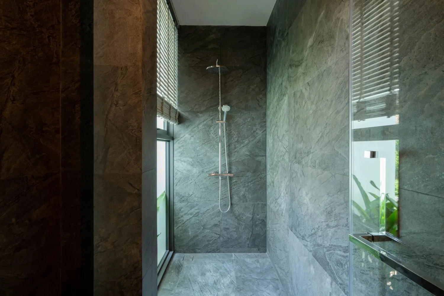 Property image - full photo 21