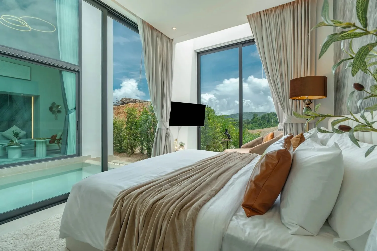 Property image - full photo 14