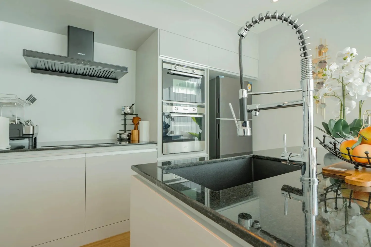 Property image - full photo 9