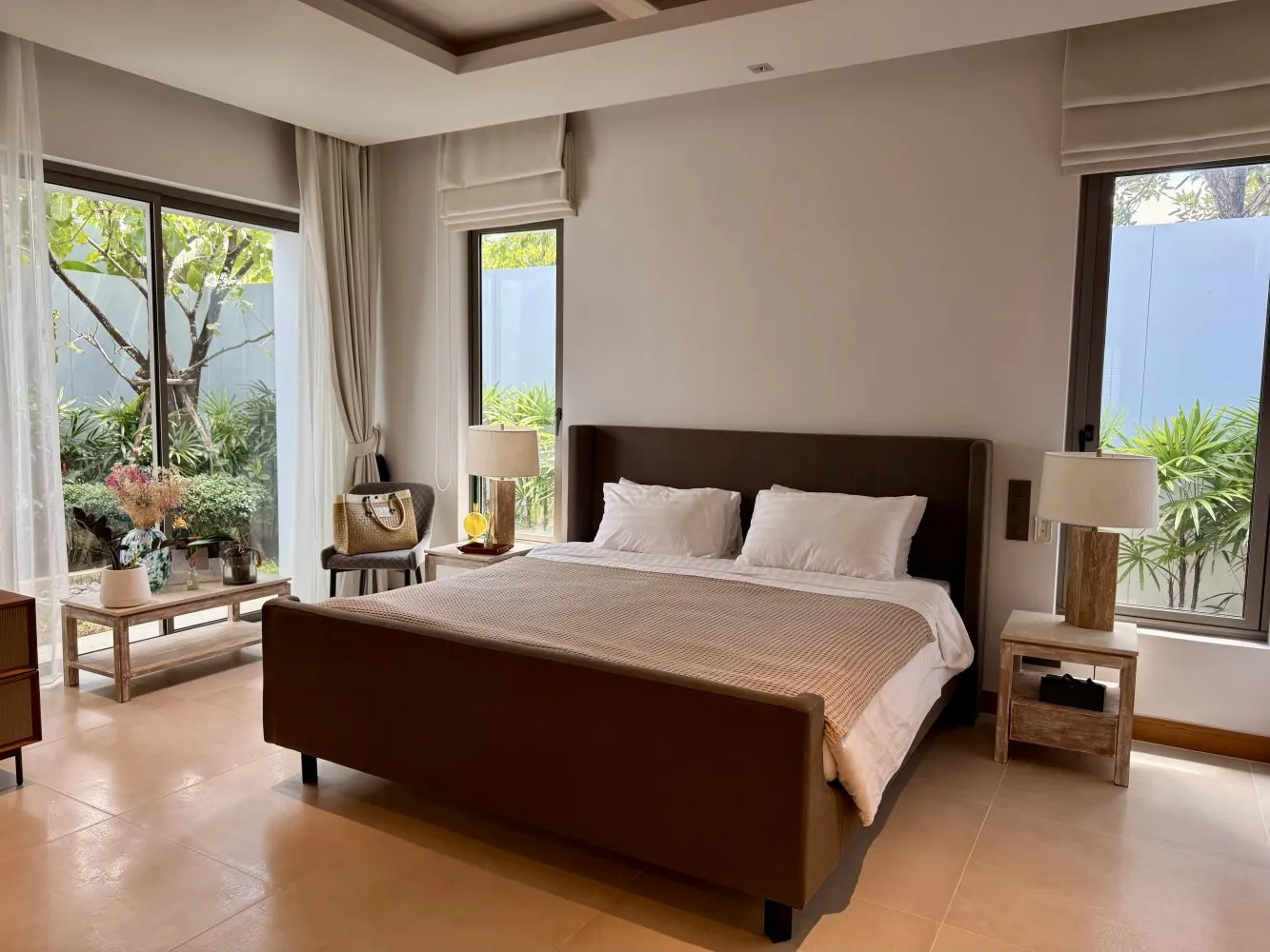 Property image - full photo 12