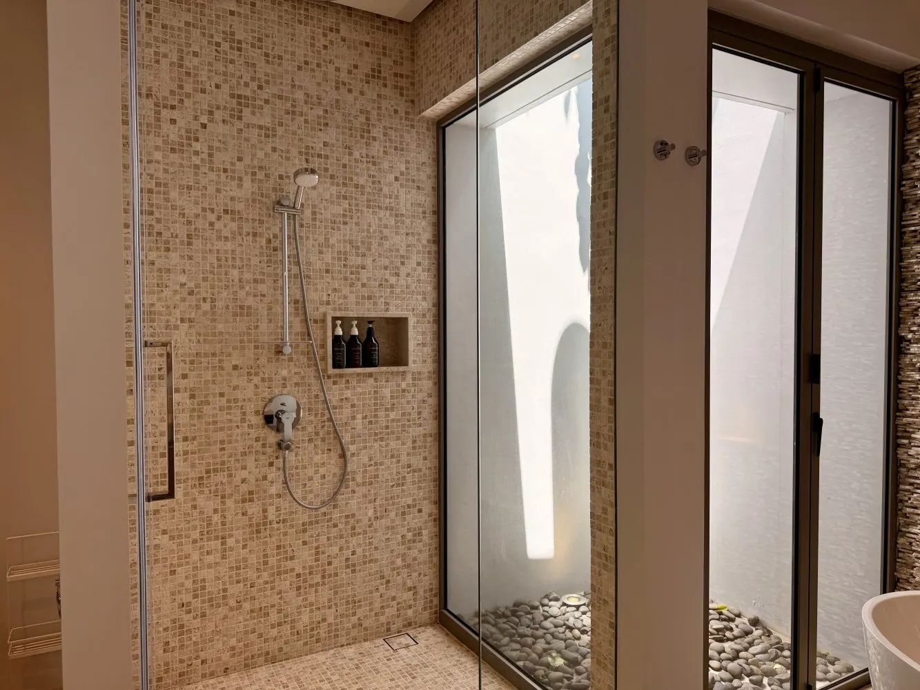 Property image - full photo 21