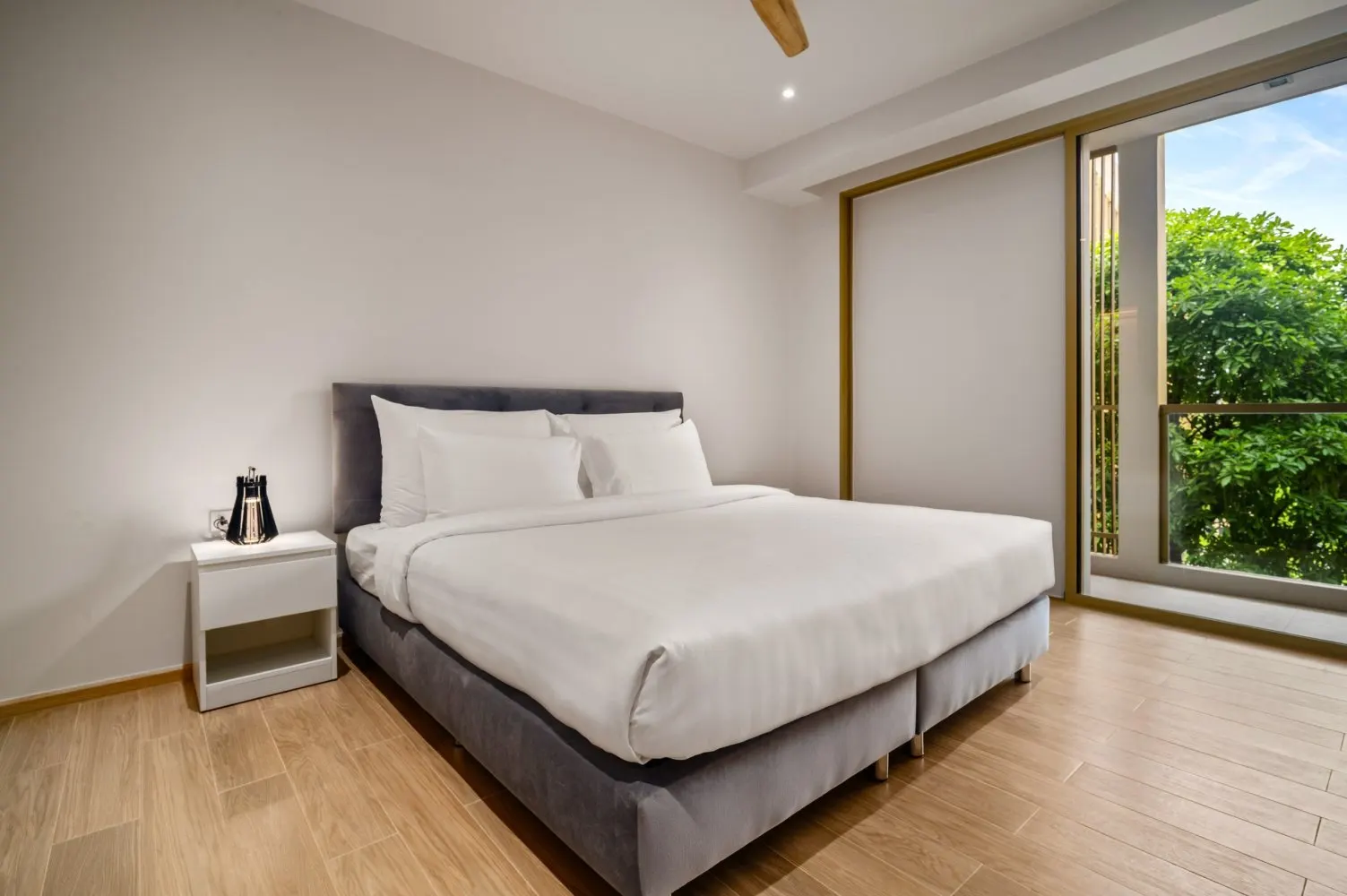 Property image - full photo 7