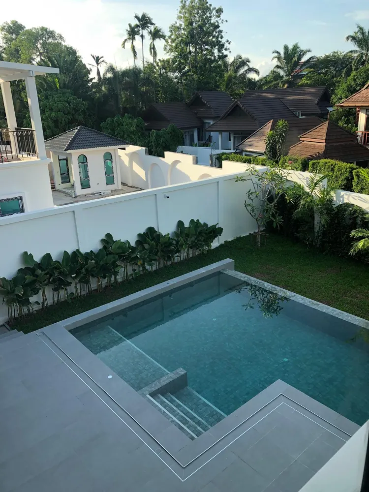 Property image - full photo 30