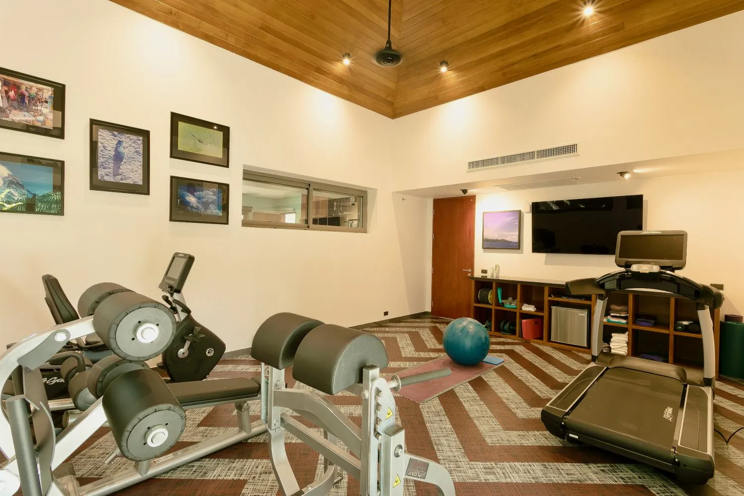 Property image - full photo 24