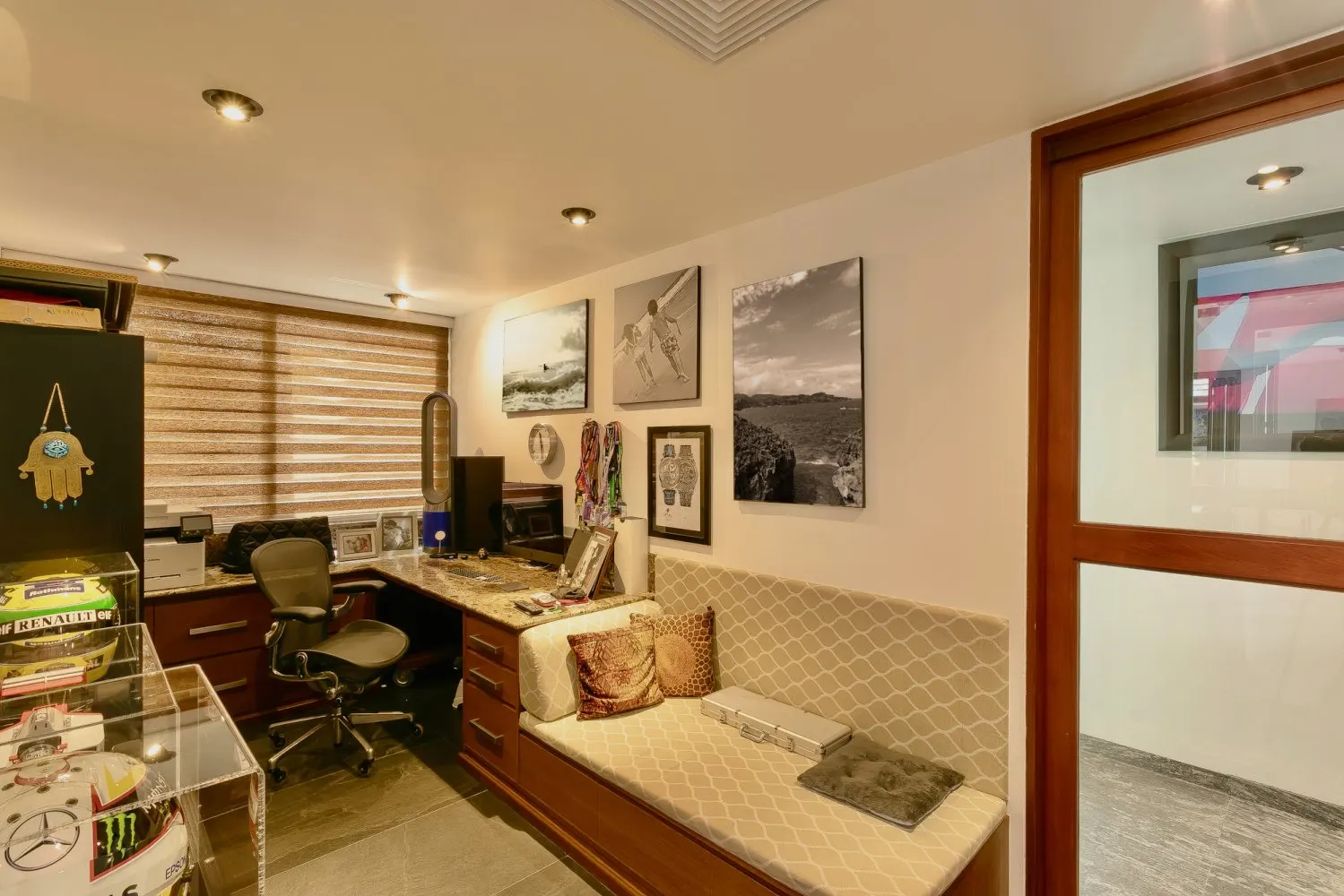 Property image - full photo 21