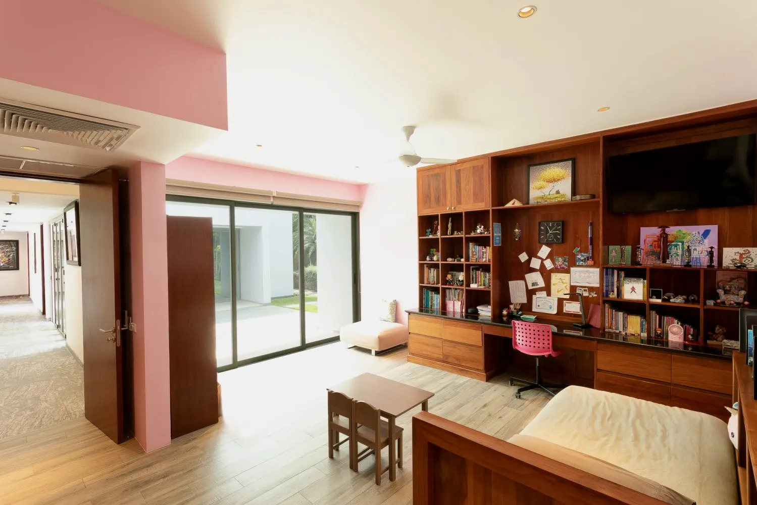 Property image - full photo 14