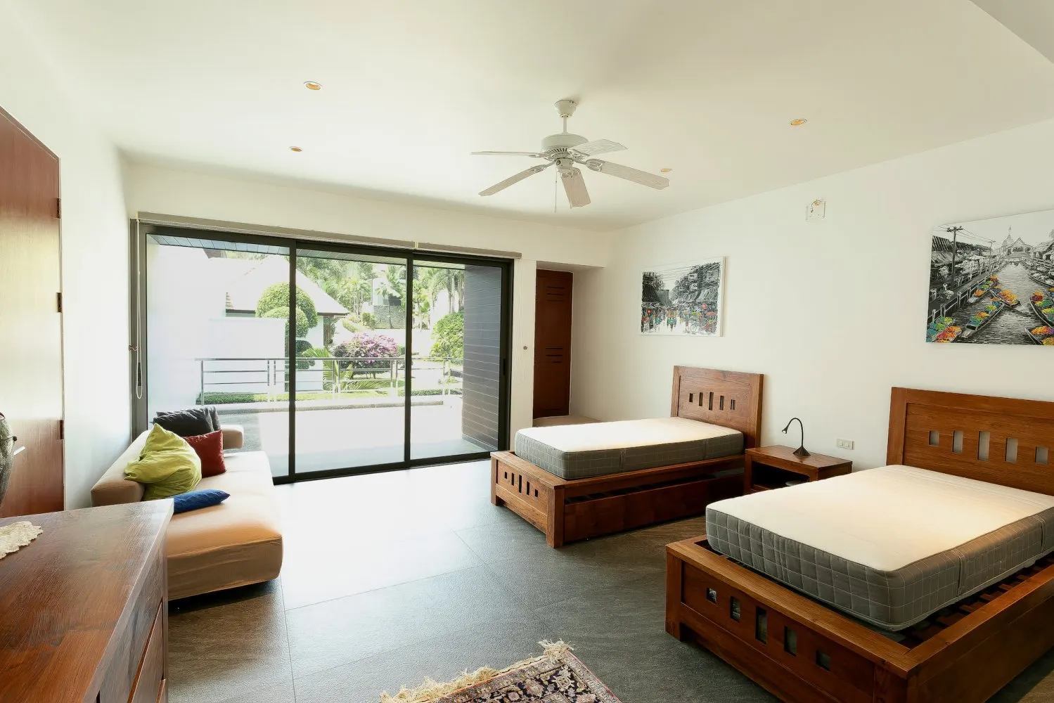 Property image - full photo 12