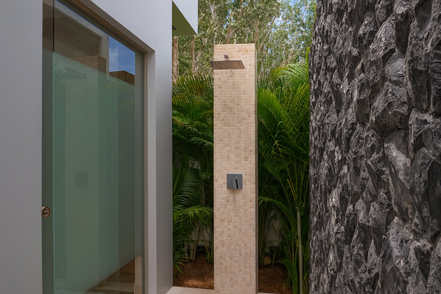 Property image - full photo 42