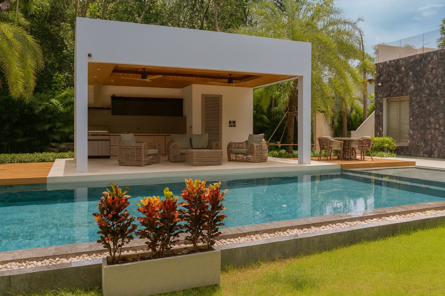 Property image - full photo 25
