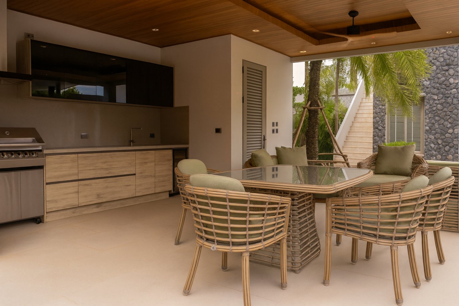 Property image - full photo 40