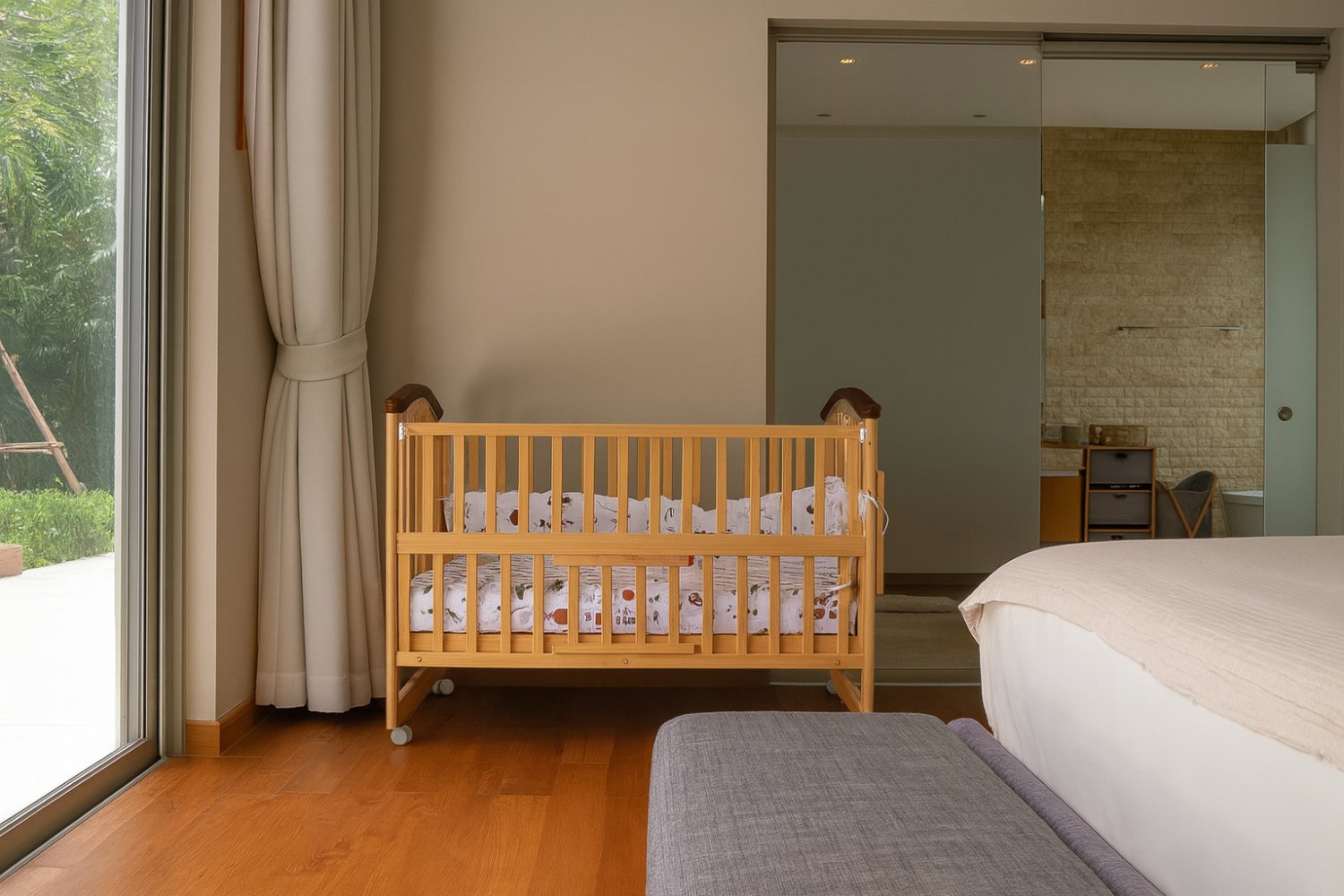 Property image - full photo 44