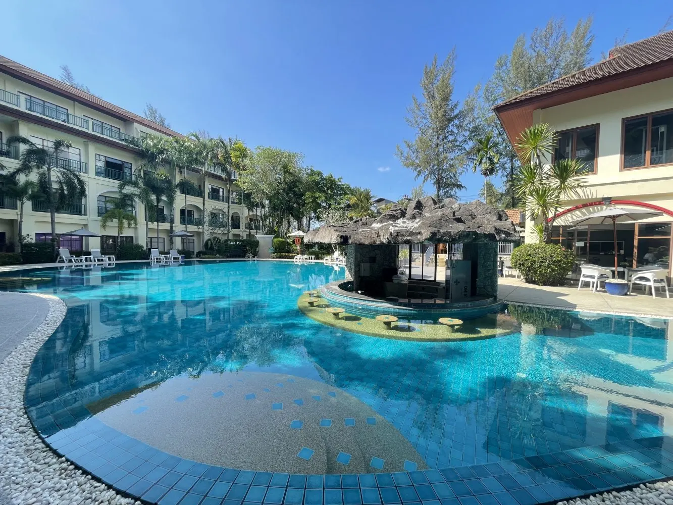 Property image - full photo 1