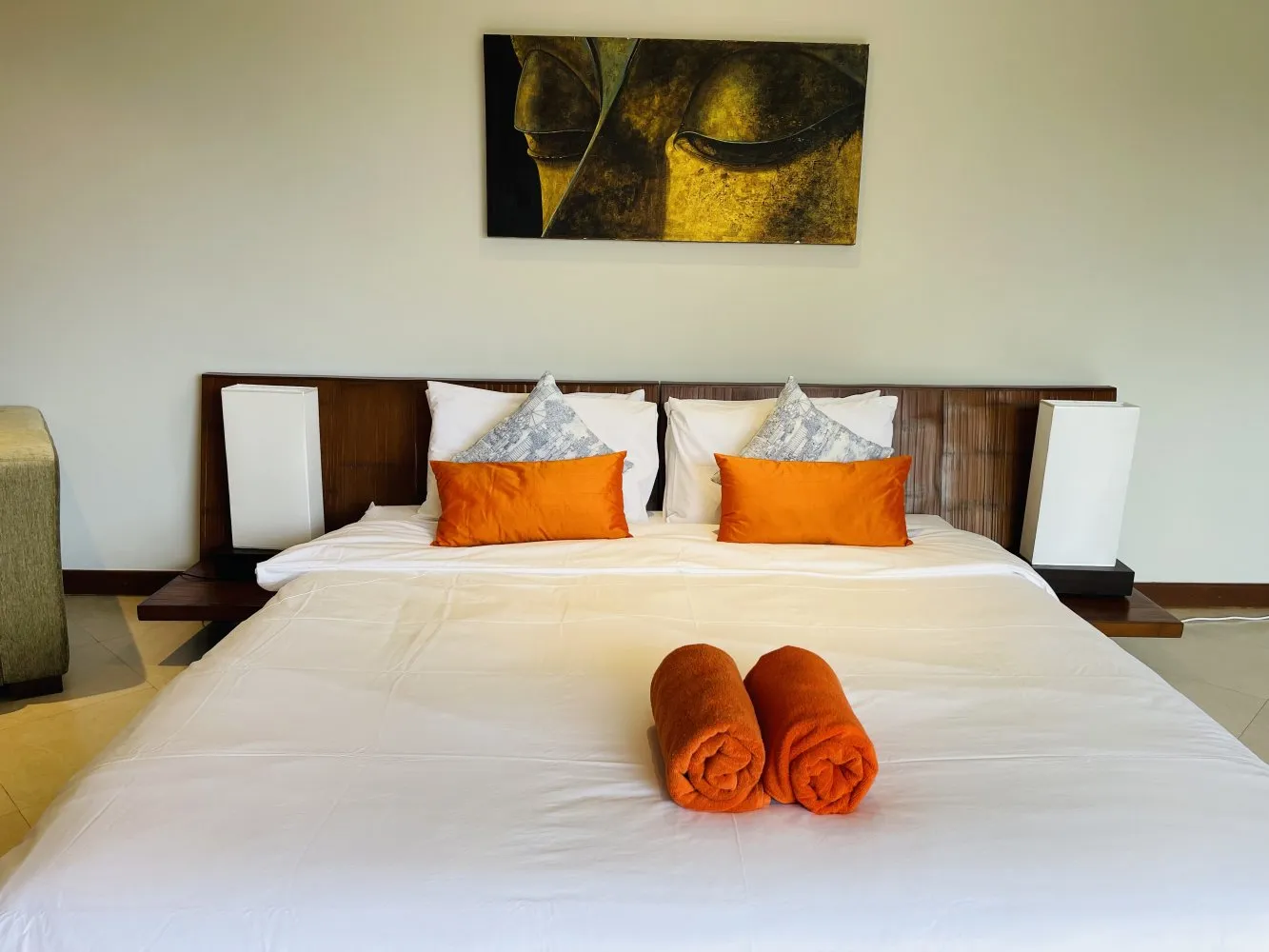 Property image - full photo 16