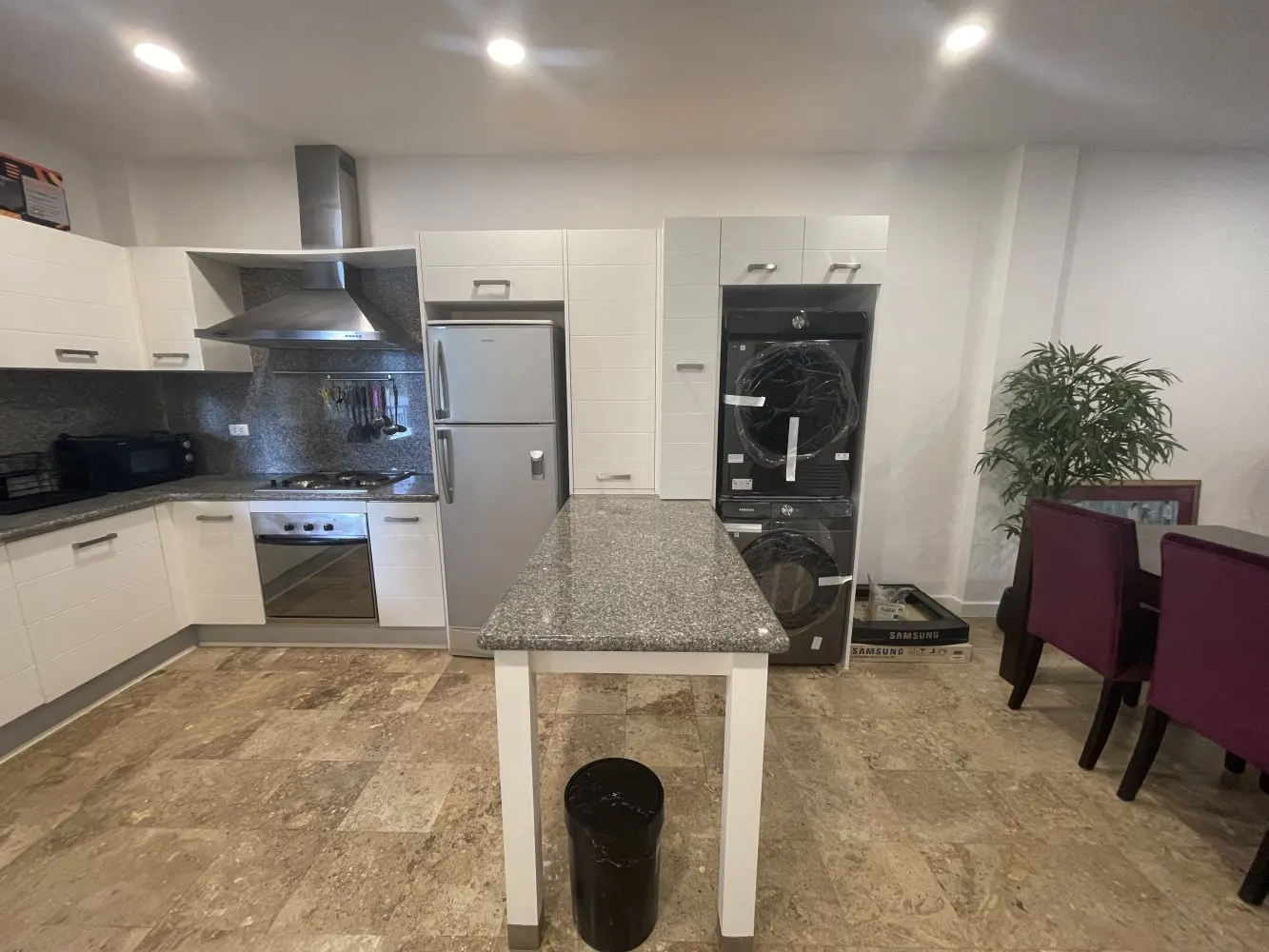 Property image - full photo 7