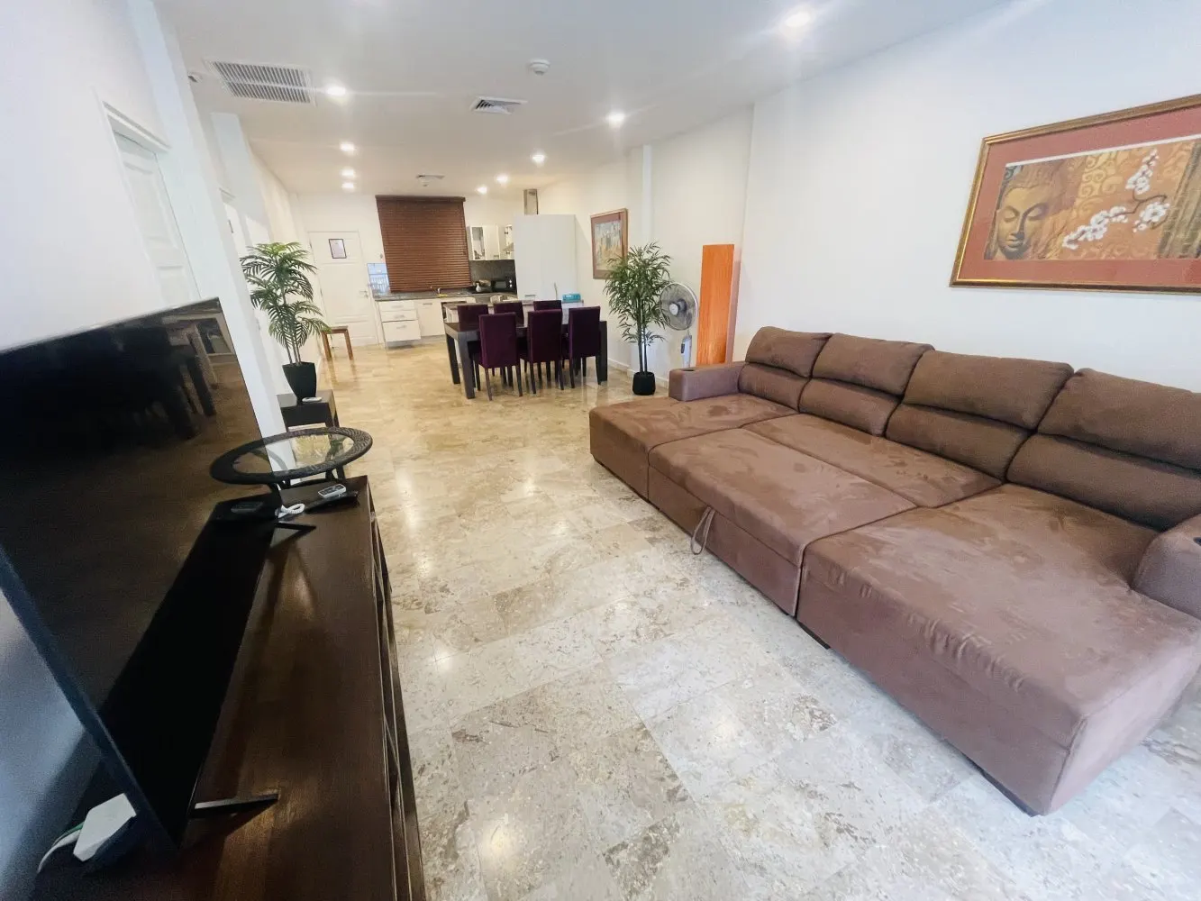 Property image - full photo 4