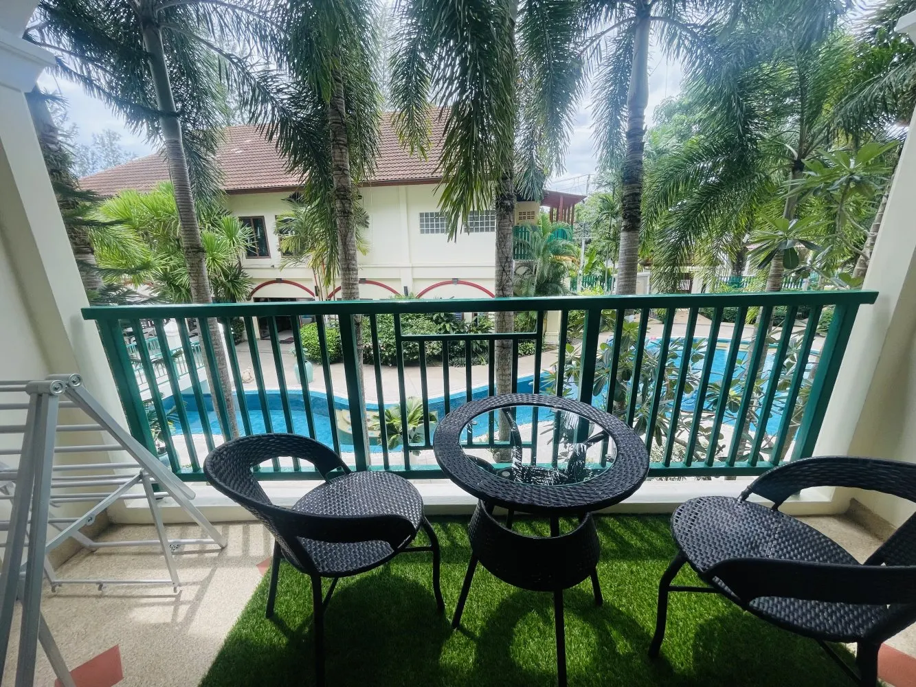 Property image - full photo 16