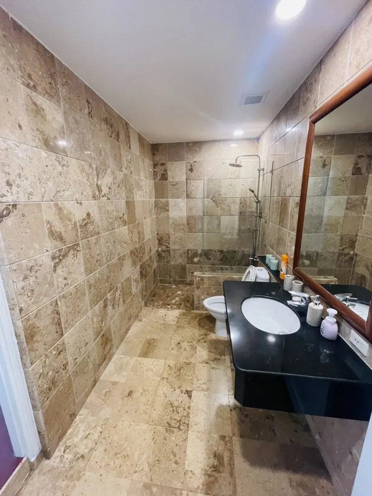 Property image - full photo 11
