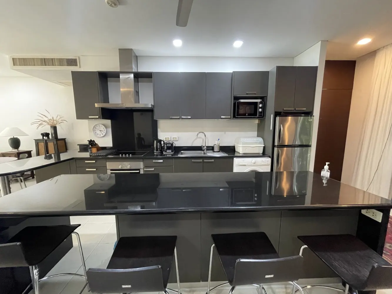 Property image - full photo 7