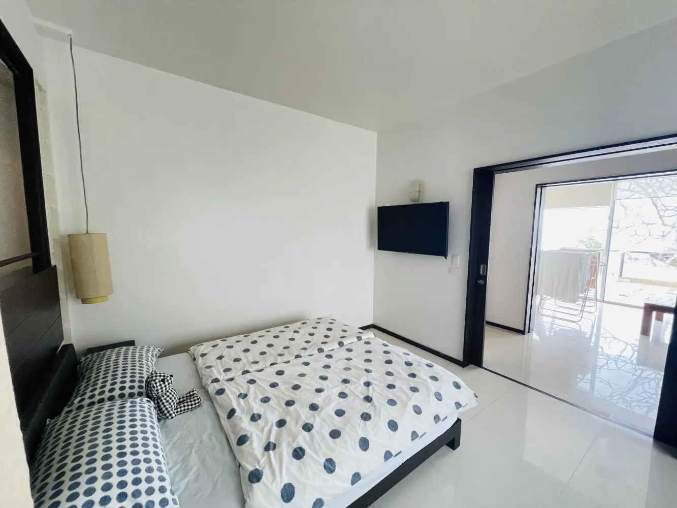 Property image - full photo 11
