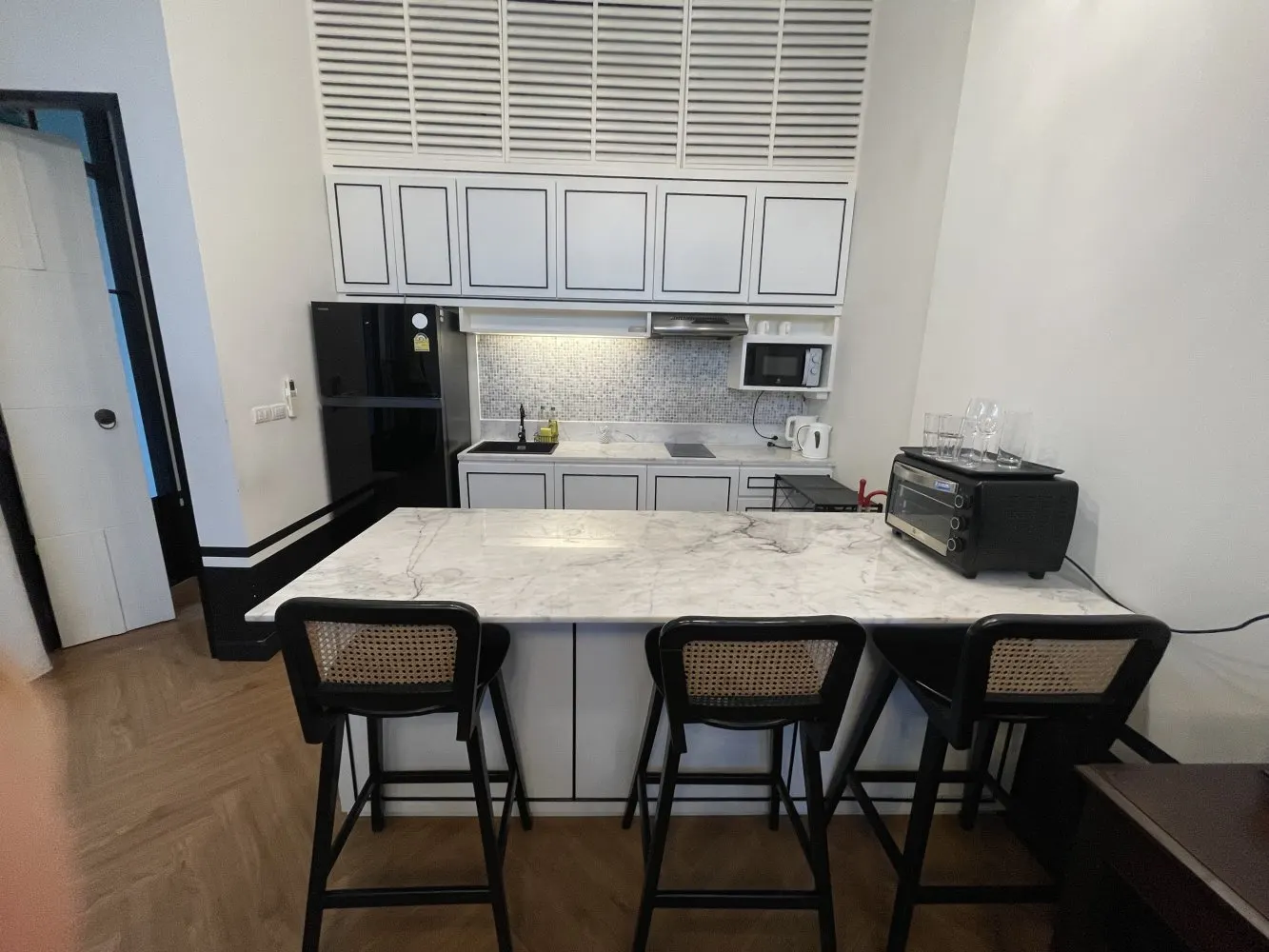 Property image - full photo 7