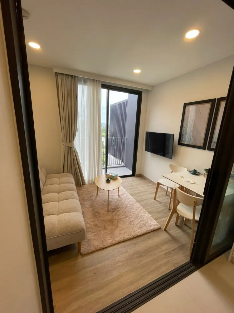 Property image - full photo 2