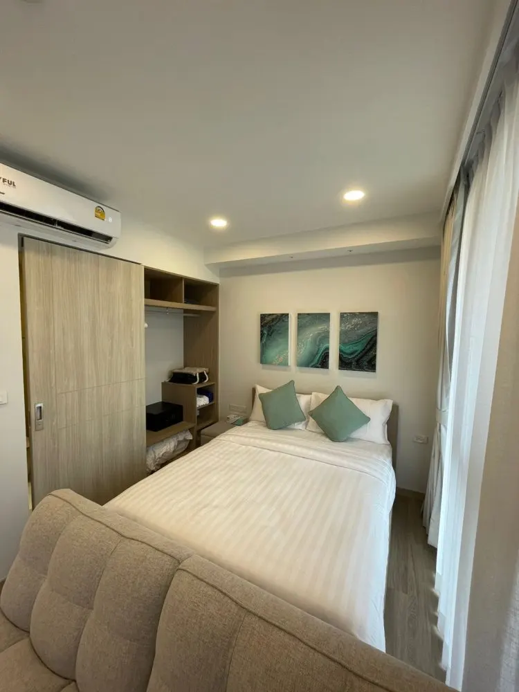 Property image - full photo 4