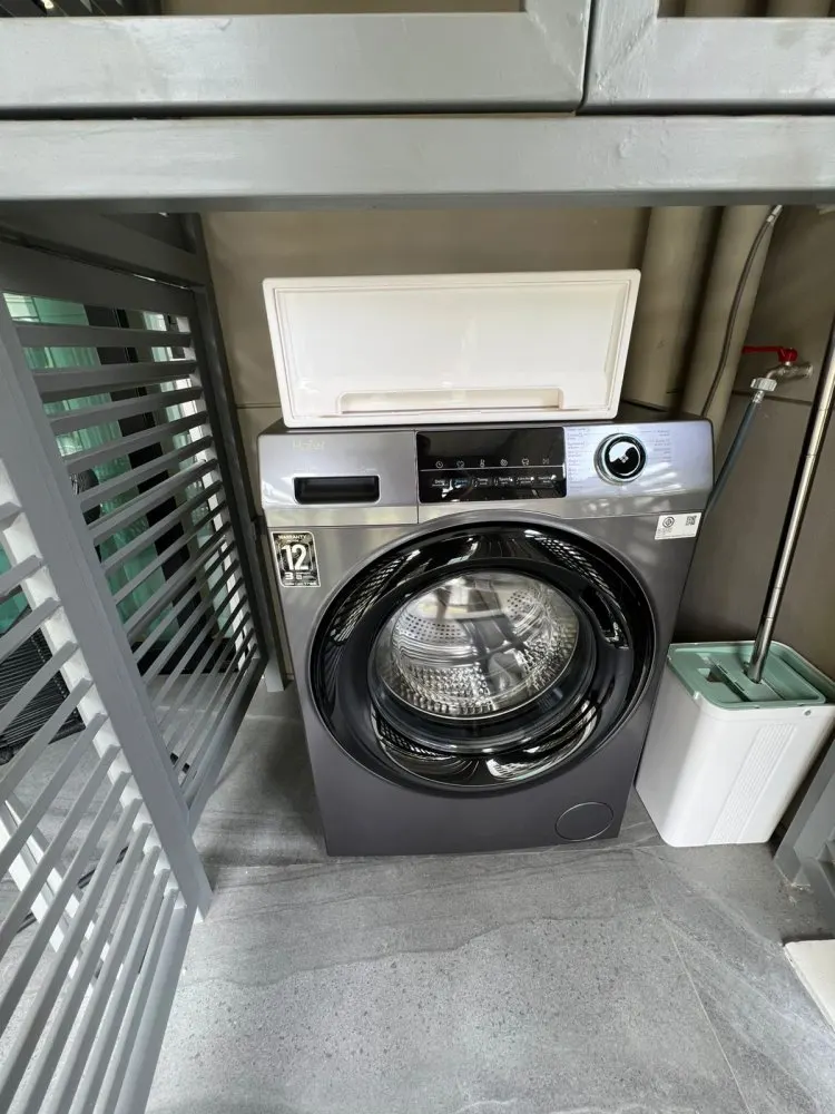 Property image - full photo 10