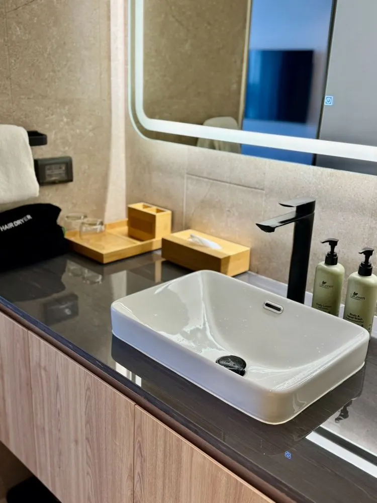 Property image - full photo 8