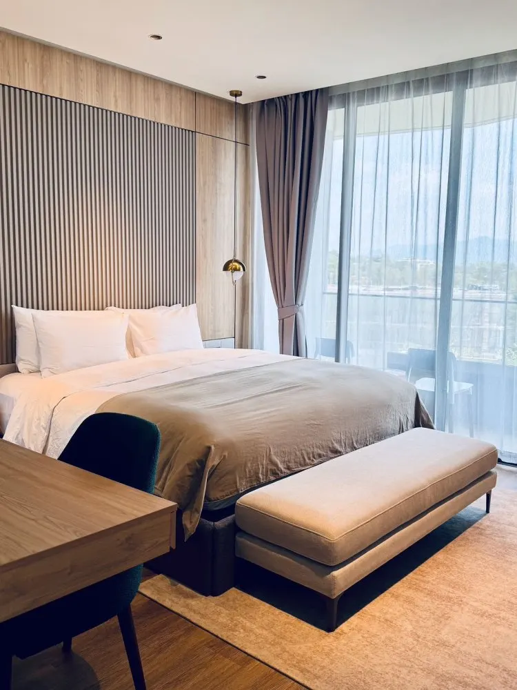 Property image - full photo 14